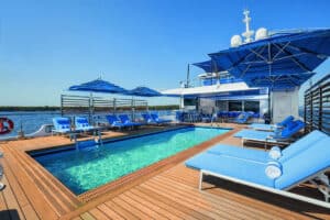 PARASOL bateau EVOLUTION terrasse de yacht bateau