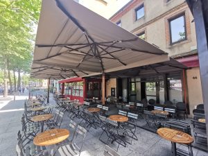 Parasols quadrifoglio grande terrasse